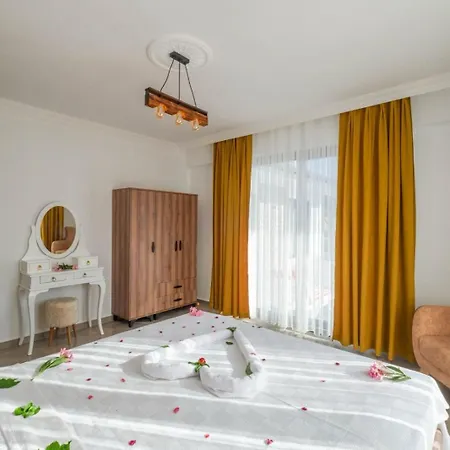 Atalar Otel 4*